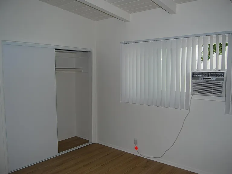 12409 Texas Ave #5 — Photo 6