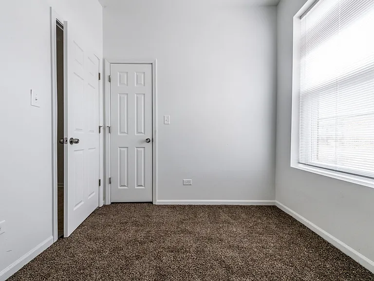 1630 S Sawyer Ave — Photo 13