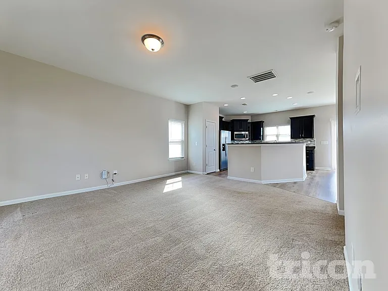 539 Branch Wood Dr — Photo 3