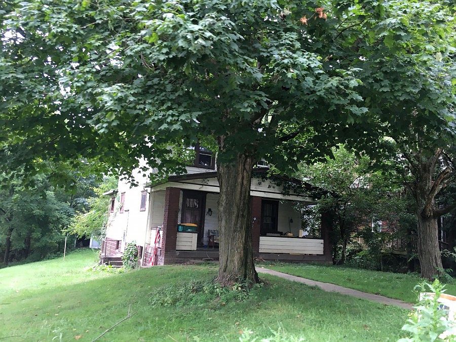 2nd image of 134 Harding Rd