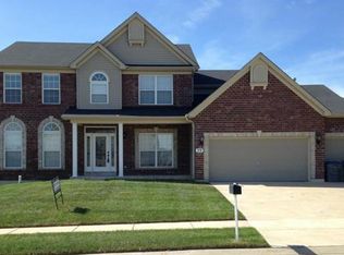39 Deer Creek Dr, O'Fallon, MO 63366
