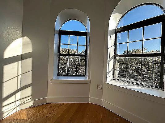 1st image of 277 Halsey St APT 3R