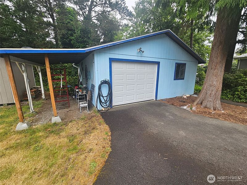 5th image of 1205 302nd Street