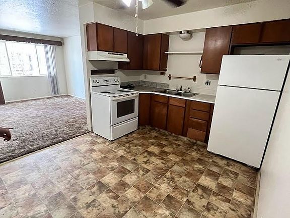4th image of 530 N Fanning Dr #17