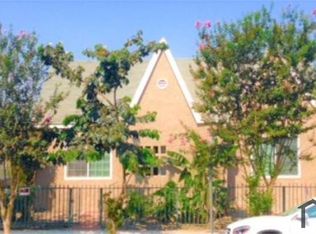 6565 S Van Ness Ave, Los Angeles, CA 90047