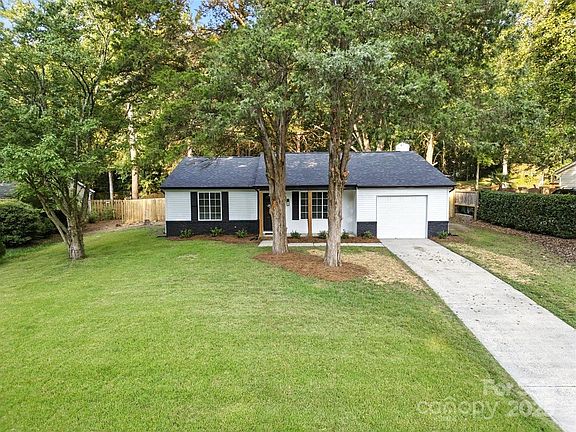 2nd image of 7349 Brigmore Dr