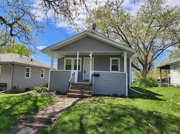 526 Kirkwood Ave, Waterloo, IA 50701