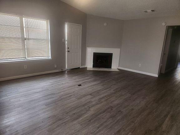 4th image of 7471 Tiffany Meadows Ln #1