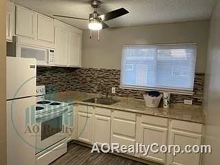 337 J St #102 — Photo 28