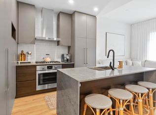 55 Klahanie Dr #632, Pt Moody, BC