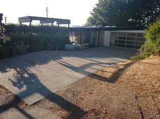 5230 SW Forest St, Seattle, WA 98116