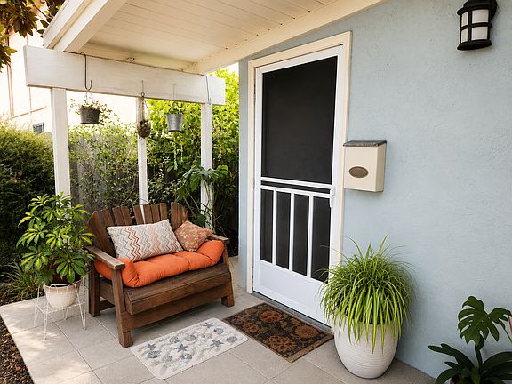 2nd image of 1474 Sherwood Cir #1476