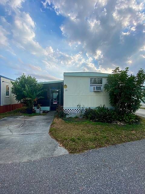 1st image of 2028 Stewart Rd #16