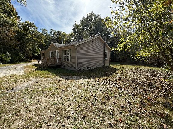 5th image of 14 Shannon Ln