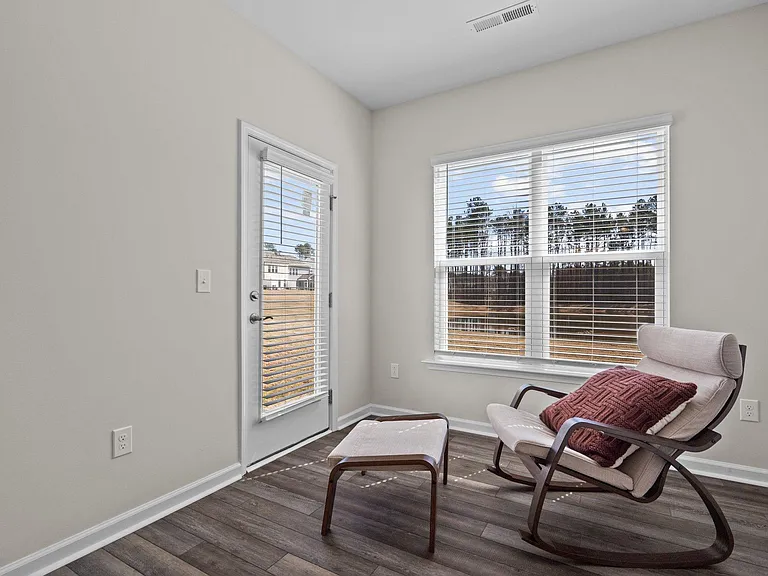 1021 Everglades Way — Photo 16