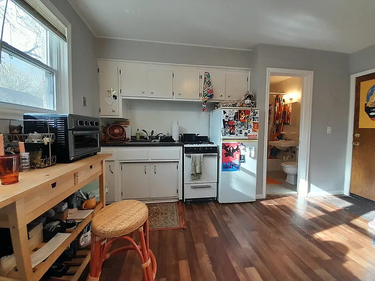 338 18th Ave NE #3 — Photo 14