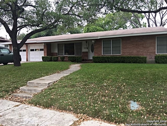 1st image of 423 Redcliff Dr