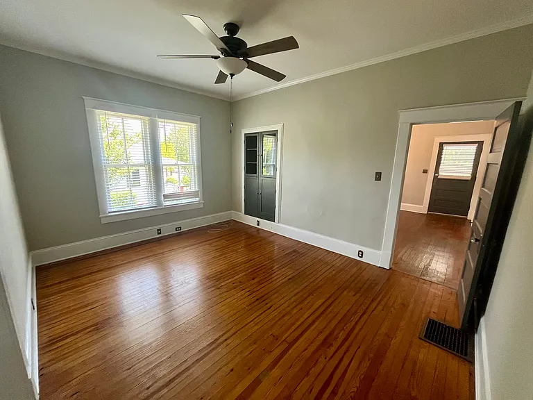 living/dining space