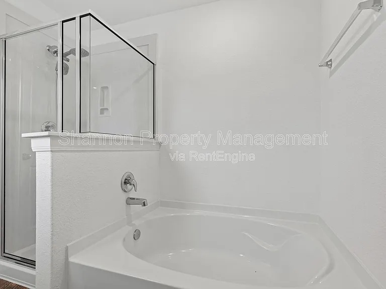 5730 Finely Run St — Photo 19