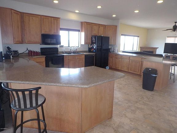 4th image of 5319 N 372nd Ln