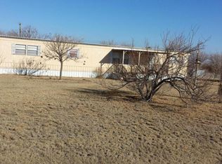 1804 Holly St, Fritch, TX 79036