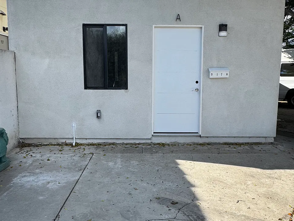 917 Grand Ave #A