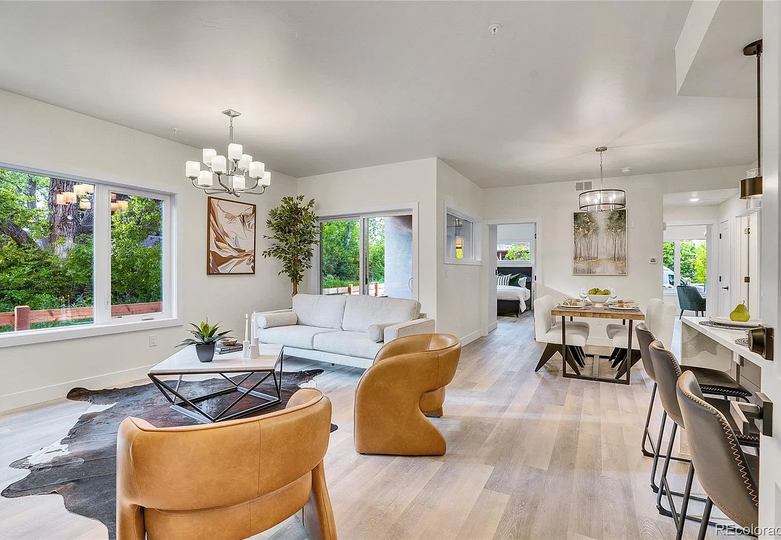 2 bed, 2.0 bath, 1133 sqft, $2,850 — Photo 1