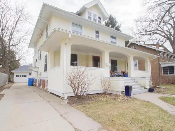 809 South 7th STREET, Watertown, WI 53094