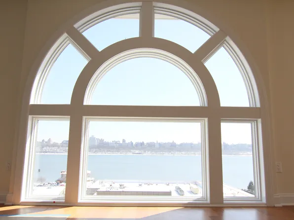 100 Alexander Way image 8 of 25