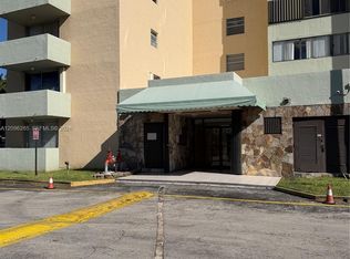 5055 NW 7th St APT 504, Miami, FL 33126