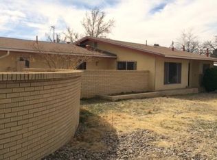 2736 Rhode Island St NE, Albuquerque, NM 87110