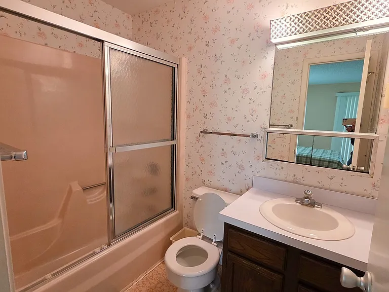 60 Woodland Dr #205 — Photo 6