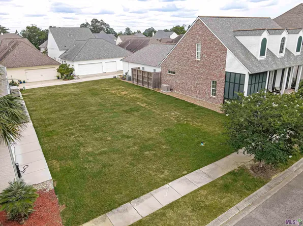 11541 Cypress Barn Dr, Baton Rouge, LA 70810