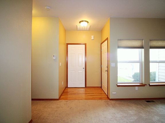 3rd image of 617 7th St SE APT B6