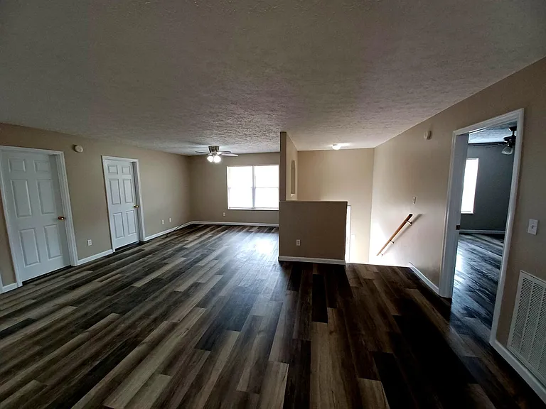 591 Joshua Dr — Photo 8