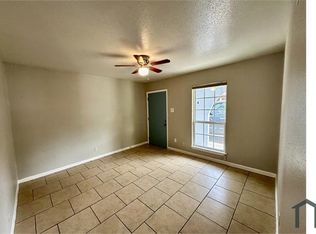 1519 Valencia APT 4, San Antonio, TX 78237