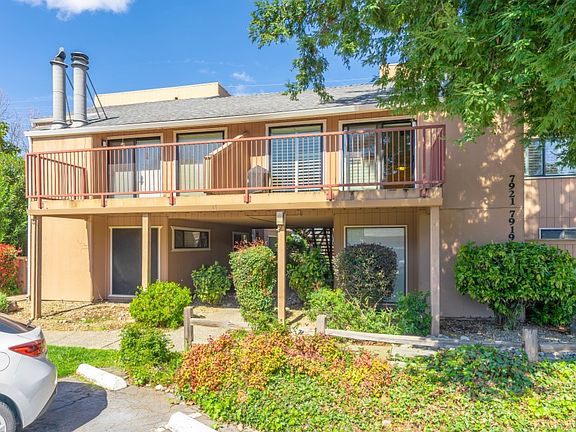 2nd image of 7921 Arcade Lake Ln #6