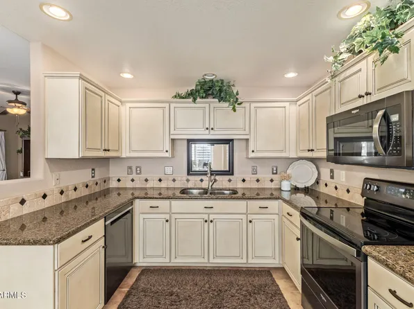 9455 E RAINTREE Drive #2023, Scottsdale, AZ 85260