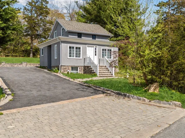 143 Rocky Point Landing Road, Rocky Point, NY 11778