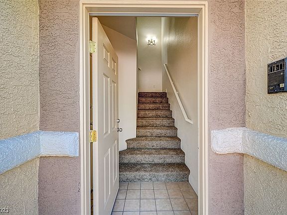 4th image of 1065 Thrill Ct Unit 101