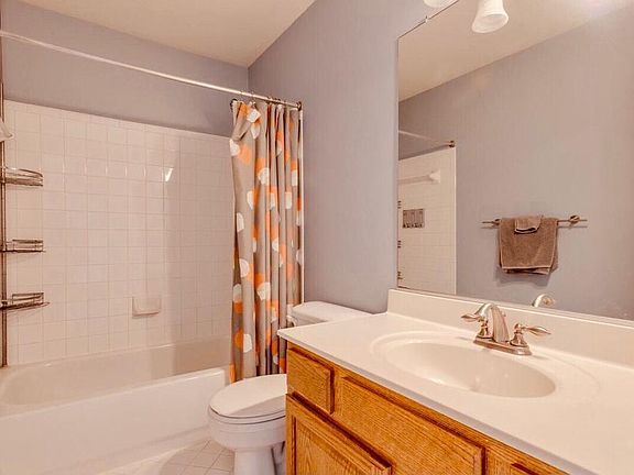 3rd image of 5476 Quaint Dr