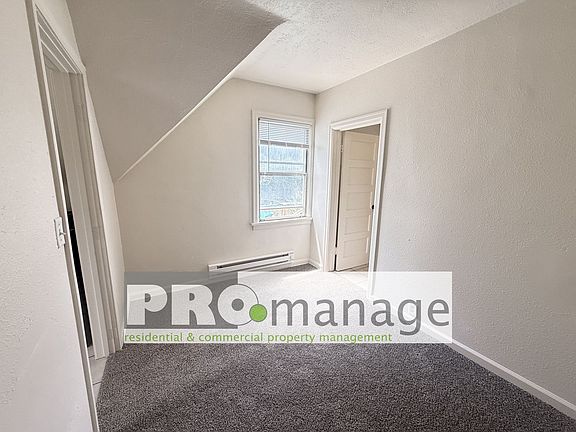 3rd image of 160 Pine St APT 3
