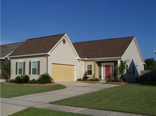 2633 Cedar Creek St, Marrero, LA 70072