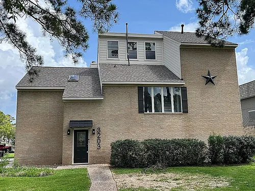 3203 Bayou Dr Photo 1