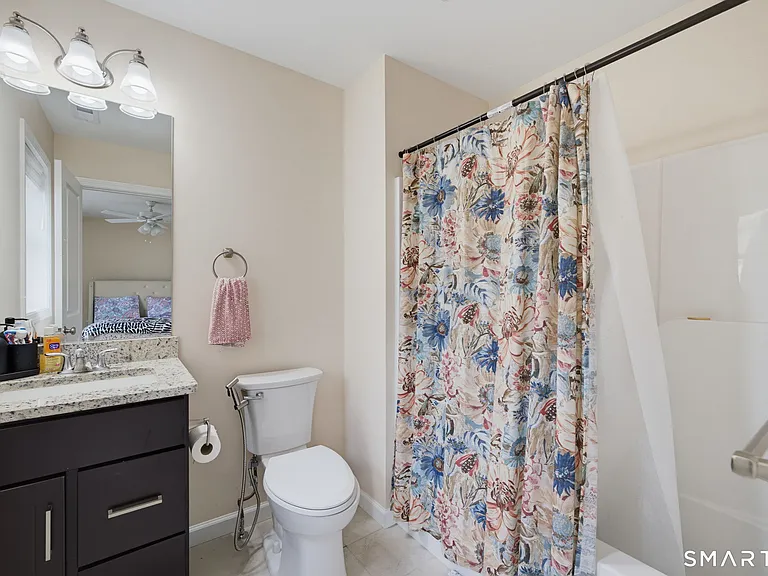 11 Red Rock Ln — Photo 38