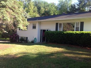 17 Sand Rd, Castleton, NY 12033