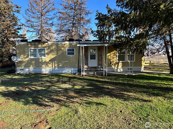 2nd image of 2284 W Rainier Road