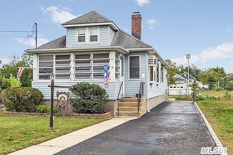 1st image of 29 Riverdale Ave