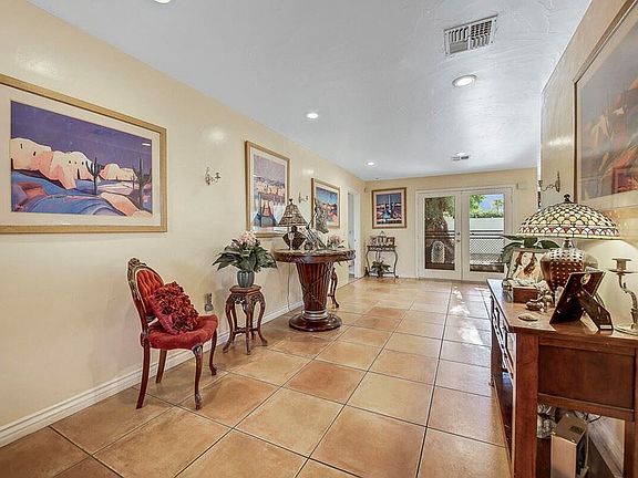 5th image of 51948 Avenida Alvarado
