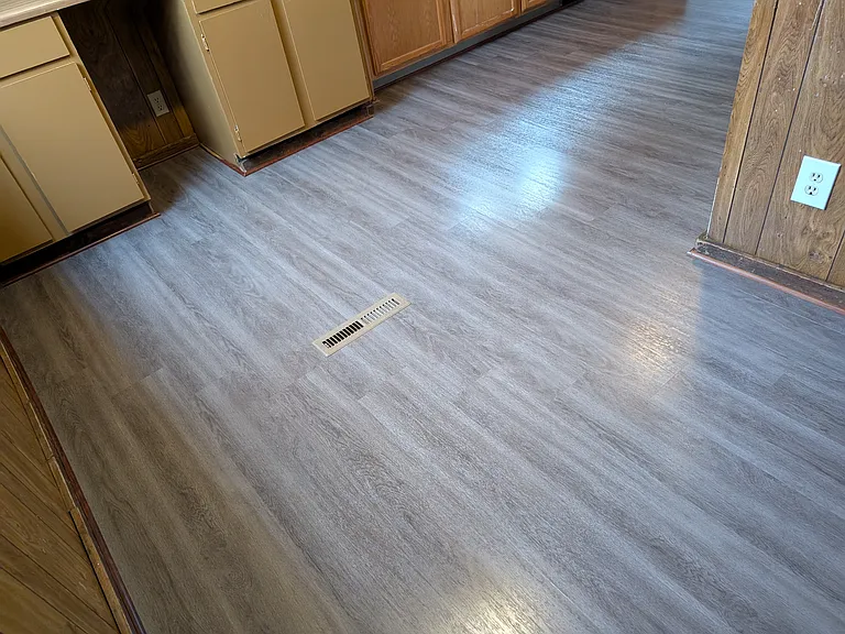 564 Carroll St — Photo 6
